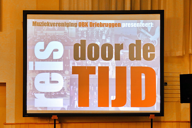 90-jarig jublieum en najaarsconcert 'Reis door de tijd'_01
